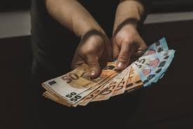 Naujas CVbankas.lt įrankis padeda nuspėti, kaip keisis jūsų alga