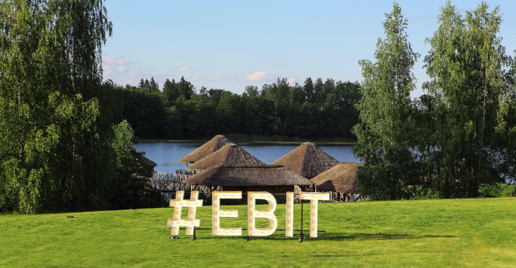„Vadovų konferencijos EBIT“ magija: kaip į pranešėjus prisikviesti įtakingiausius pasaulio mąstytojus